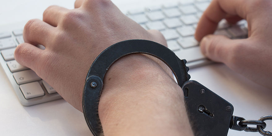 Procédure pénale : dispositions exceptionnelles en réponse à la crise sanitaire