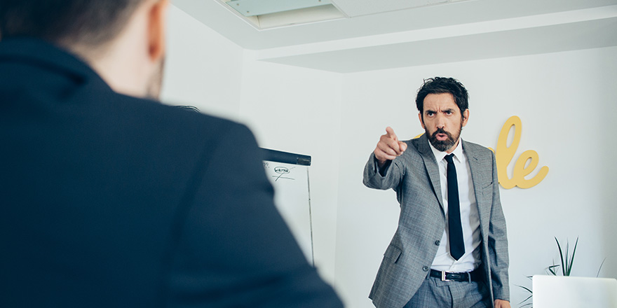 Du droit d’agir en justice à l’intimidation…