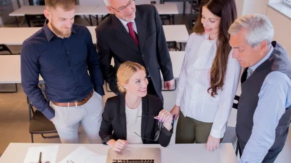 Le pacte d’associés - Crédit photo : &copy; @freepik