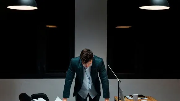 La transmission de la responsabilité pénale de la société absorbée à l’absorbante : la Chambre criminelle de la Cour de cassation parachève son revirement de 2020 - Crédit photo : &copy; @freepik