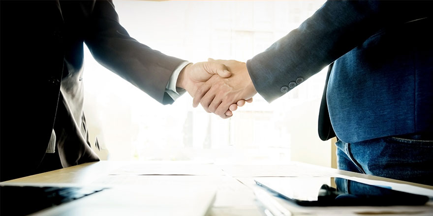 Transmission d'entreprise à prix dérisoire et donation déguisée